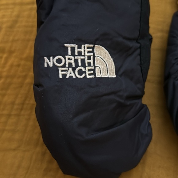 Vintage The North Face GORE-TEX® Mitts - Picture 4 of 12